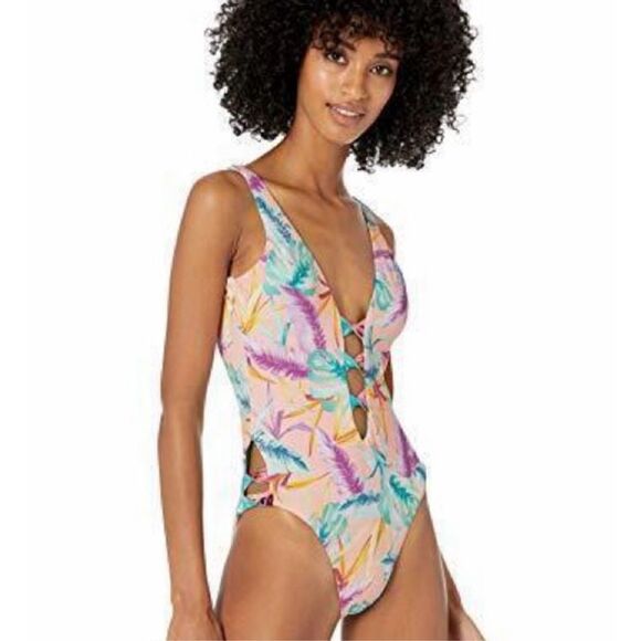 NWT Bar III Copacabana Printed Twist-Front One-Piece Swimsuit Multicolor Medium - Picture 1 of 12